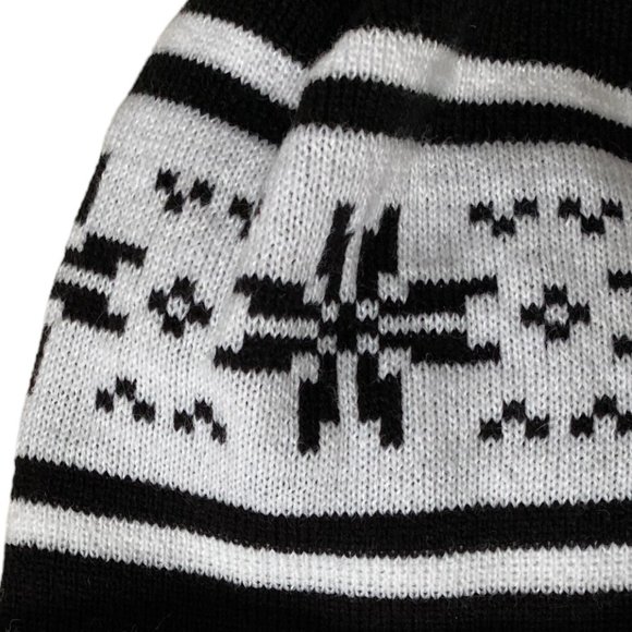Foxtrot Fair Isle Nordic Snow Cuffed Mustard Pom Ski Gorpcore Winter Beanie Hat - Picture 3 of 9
